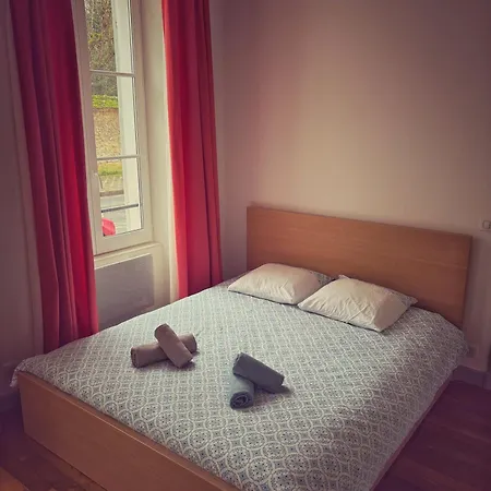 Le Jardin De L'arbre Sec + Parking, Proche Chateau. * Φονταινεμπλώ