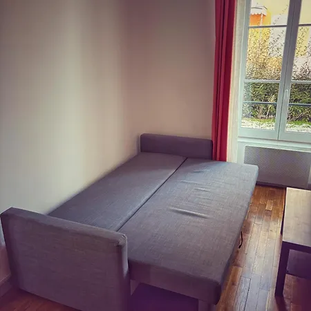 Διαμέρισμα Le Jardin De L'arbre Sec + Parking, Proche Chateau. Φονταινεμπλώ